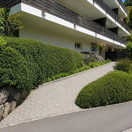 Moderne Mit Sonniger Terrasse, Blick Auf Berge Und Engelbergertal * Engelberg